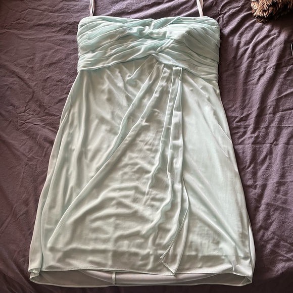 Formal Dress - Picture 1 of 3